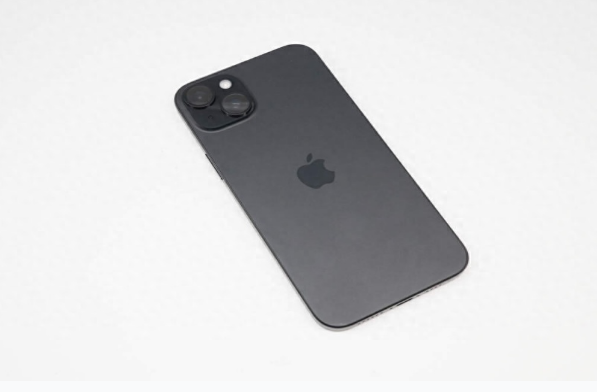 金湖苹果手机维修分享iPhone 15 Plus换电池 